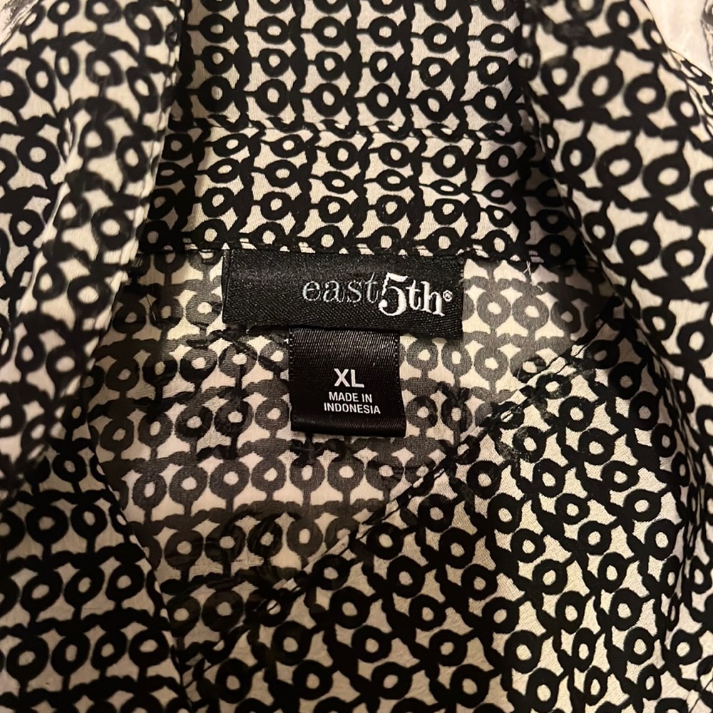 East 5th xl see through cute blouse